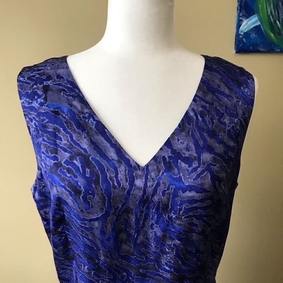 Banana Republic Animal Print V-Neck Sheath Dress - Picture 4 of 7